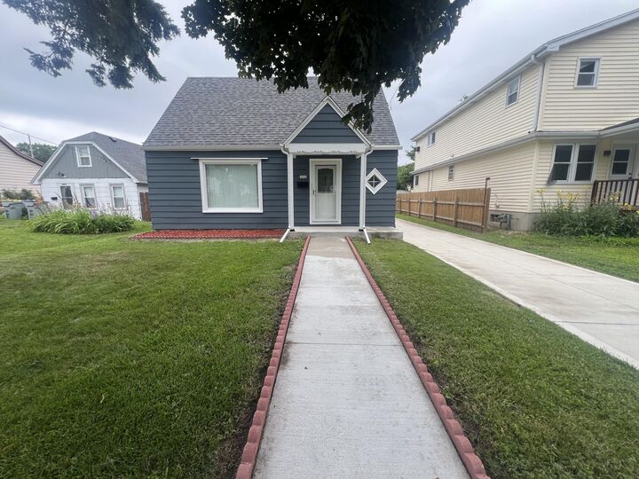 Property Photo: 4544 S Quincy Ave WI 53207