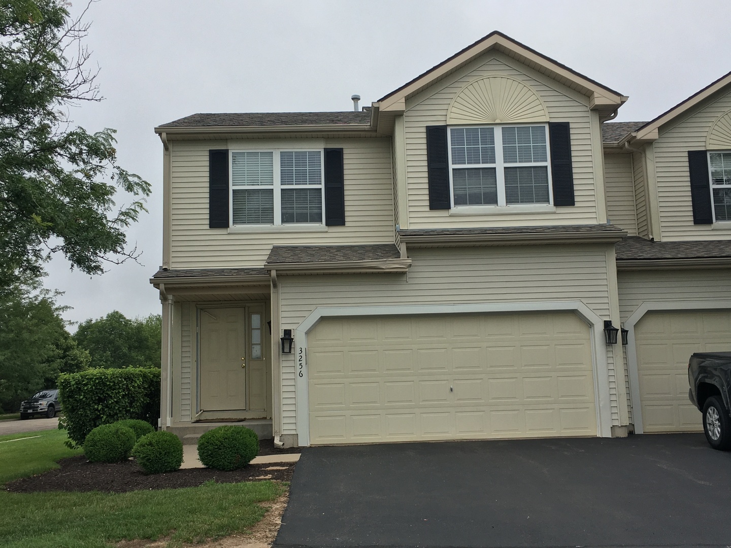 Property Photo:  3256 Napa Court  IL 60115 