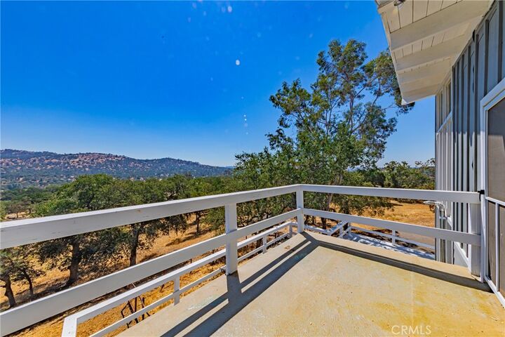 Property Photo:  29997 Corral Drive  CA 93614 