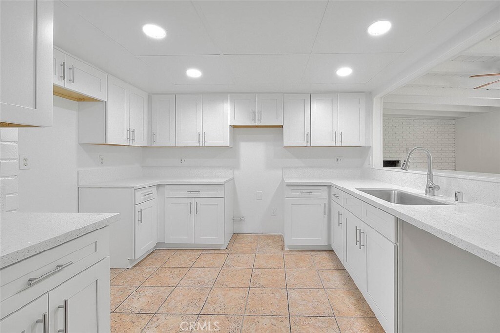 Property Photo:  518 N Platina Drive  CA 91765 