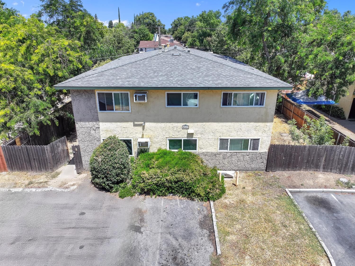 Property Photo:  4549 Ashcroft Avenue  CA 95841 