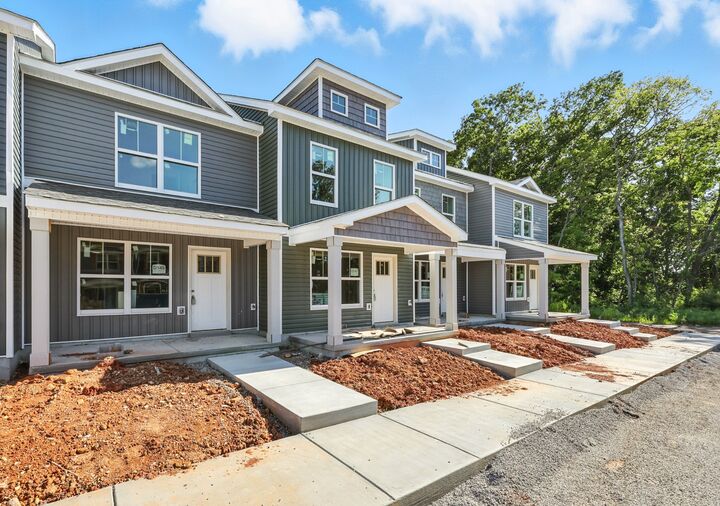 Property Photo: 147 Quarry Point Dr D-147 TN 37043