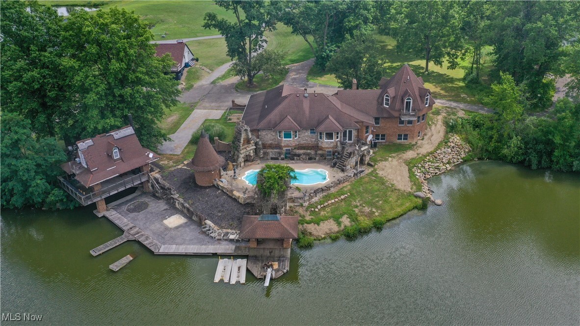 Property Photo: 610 S Newton Falls Road OH 44412