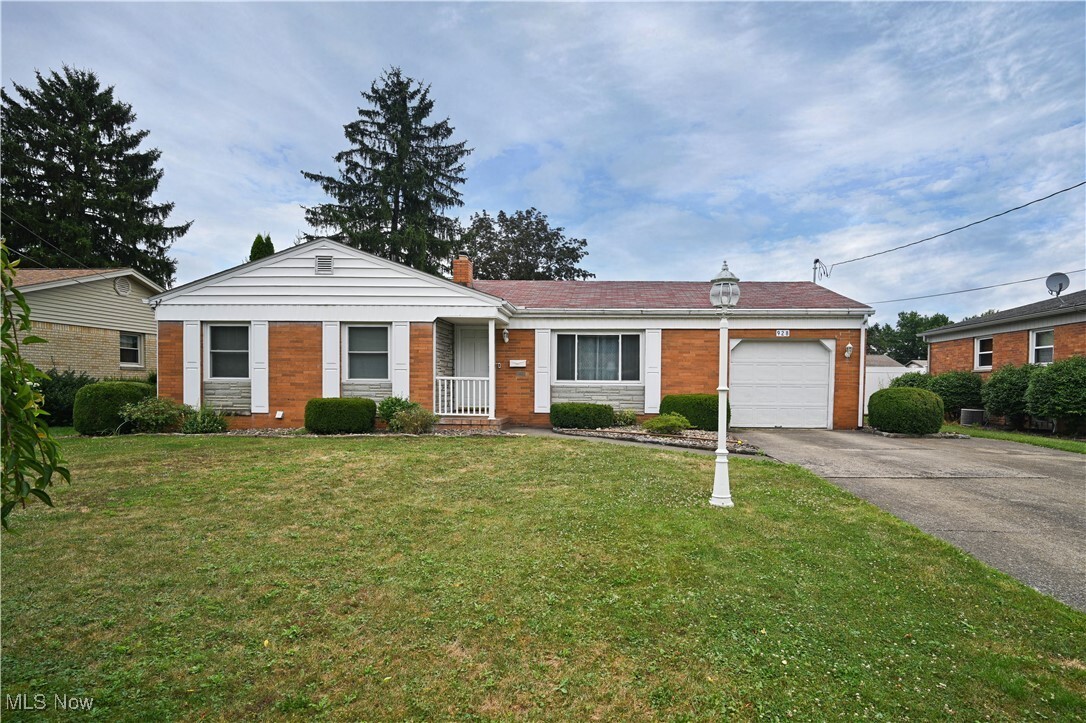 Property Photo:  928 Edenridge Drive  OH 44512 