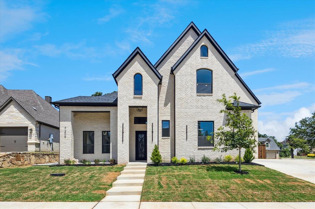 Property Photo: 7209 Smith Farm Drive TX 76182