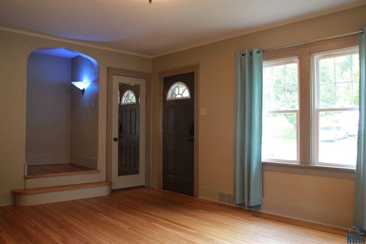 Property Photo: 3131 Grandview IA 51104
