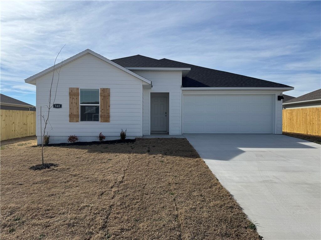 Property Photo: 540 Shepherd Street AR 72753