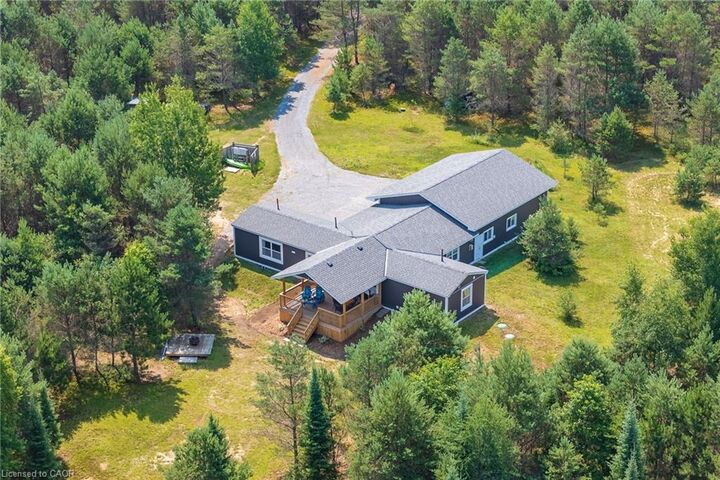 889 Sandhill Road — photo 1