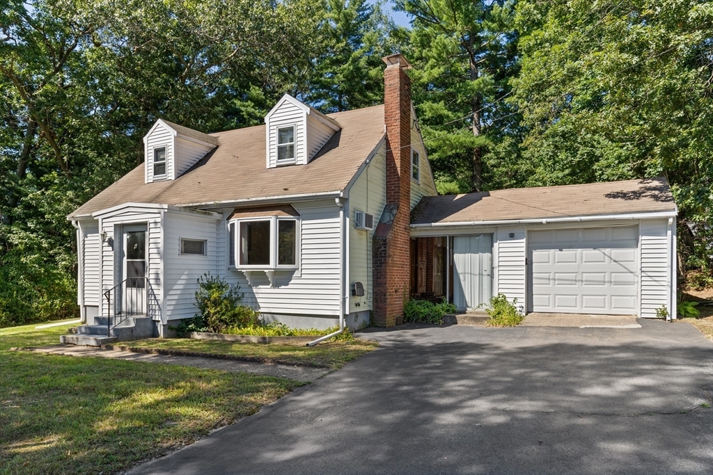 6 Washington Dr  Randolph MA 02368 photo