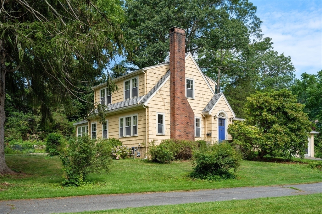 Property Photo: 134R Leonard Street MA 01930
