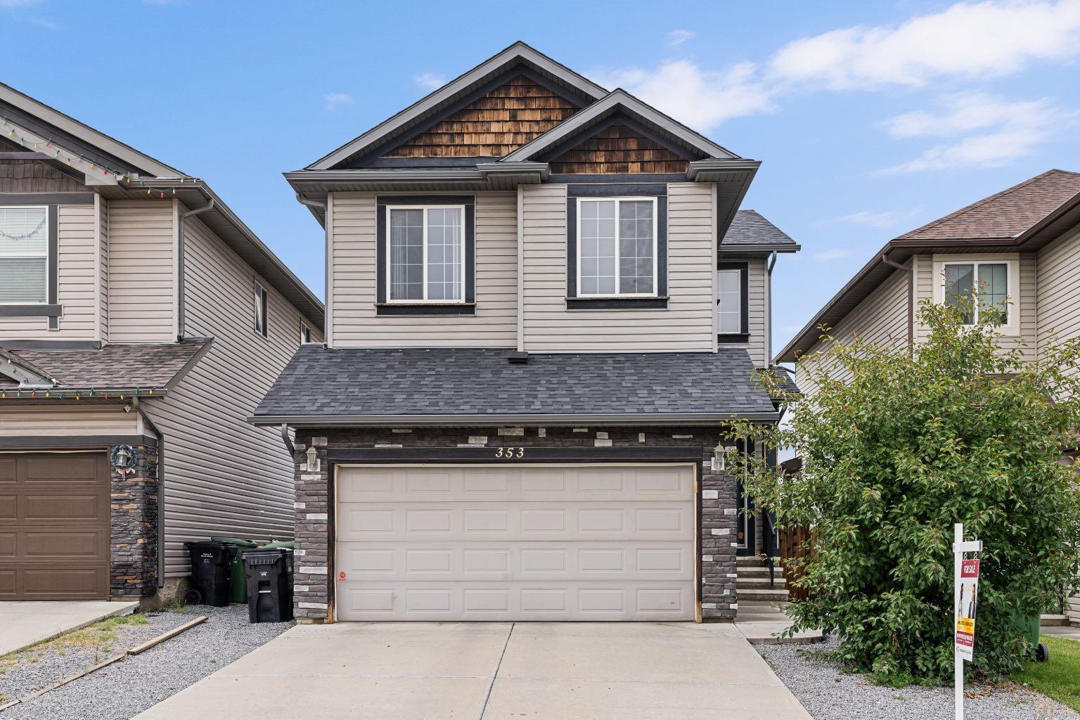 Photo de la propriété: 353 Panora Way NW AB T3K 0V2