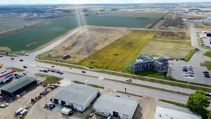 Property Photo: Lot 10 Railway Avenue AB T8W 0C7