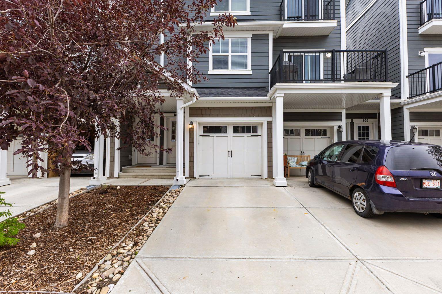 Photo de la propriété: 881 Sage Valley Boulevard NW 808 AB T3R 0R4