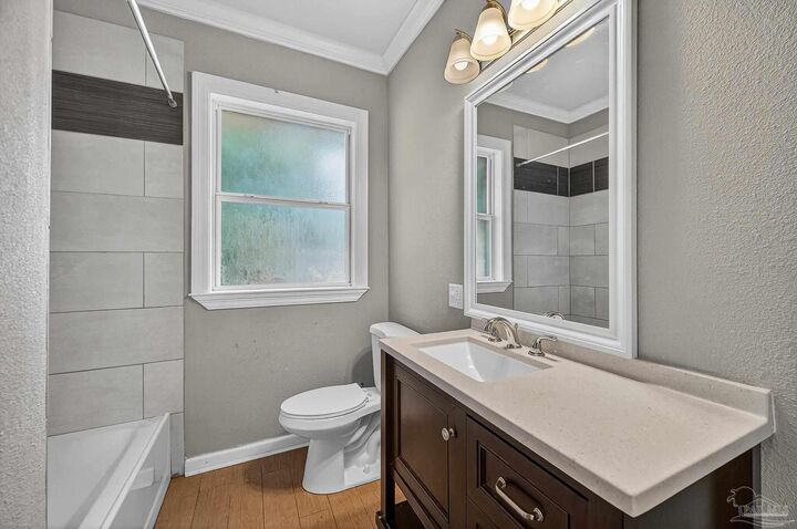 921 Lisa Hill Dr  Cantonment FL 32533 photo