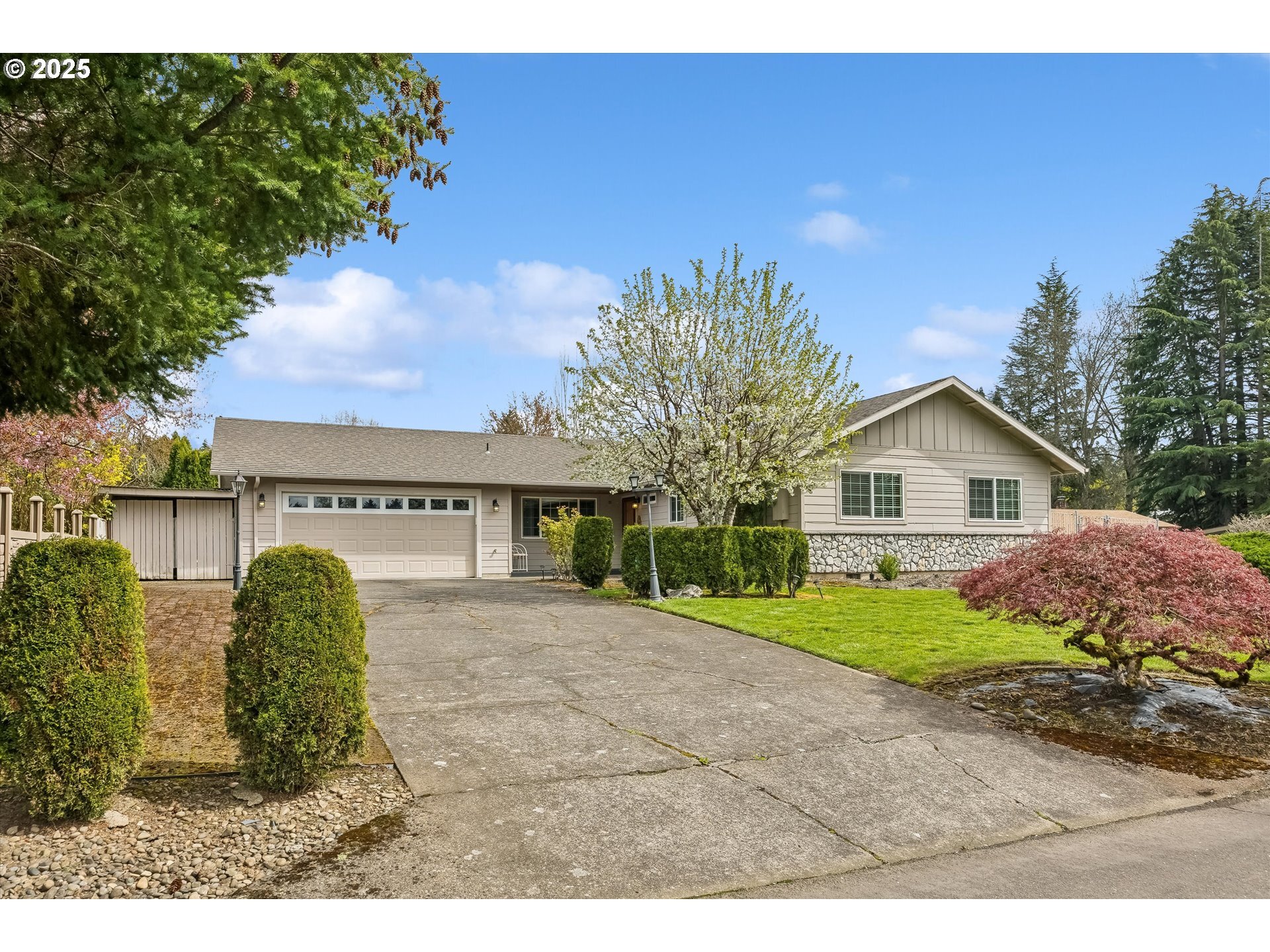 Property Photo: 5470 SW 195th Ave OR 97078