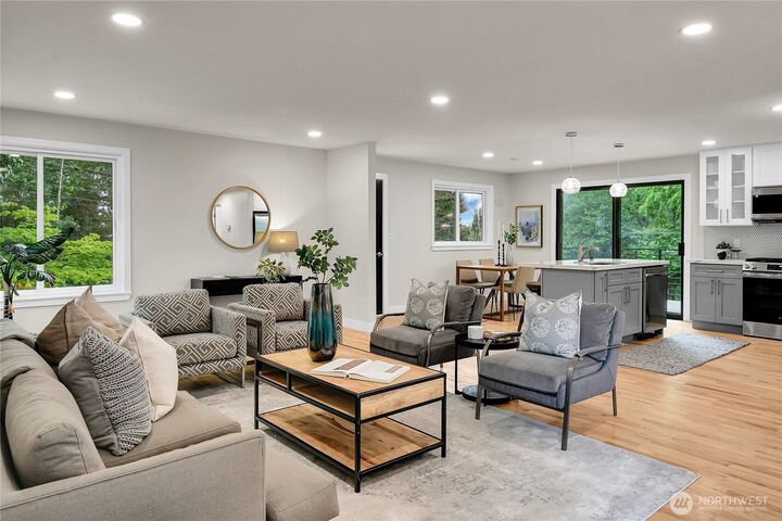 Property Photo:  22039 S 16th Avenue  WA 98198 