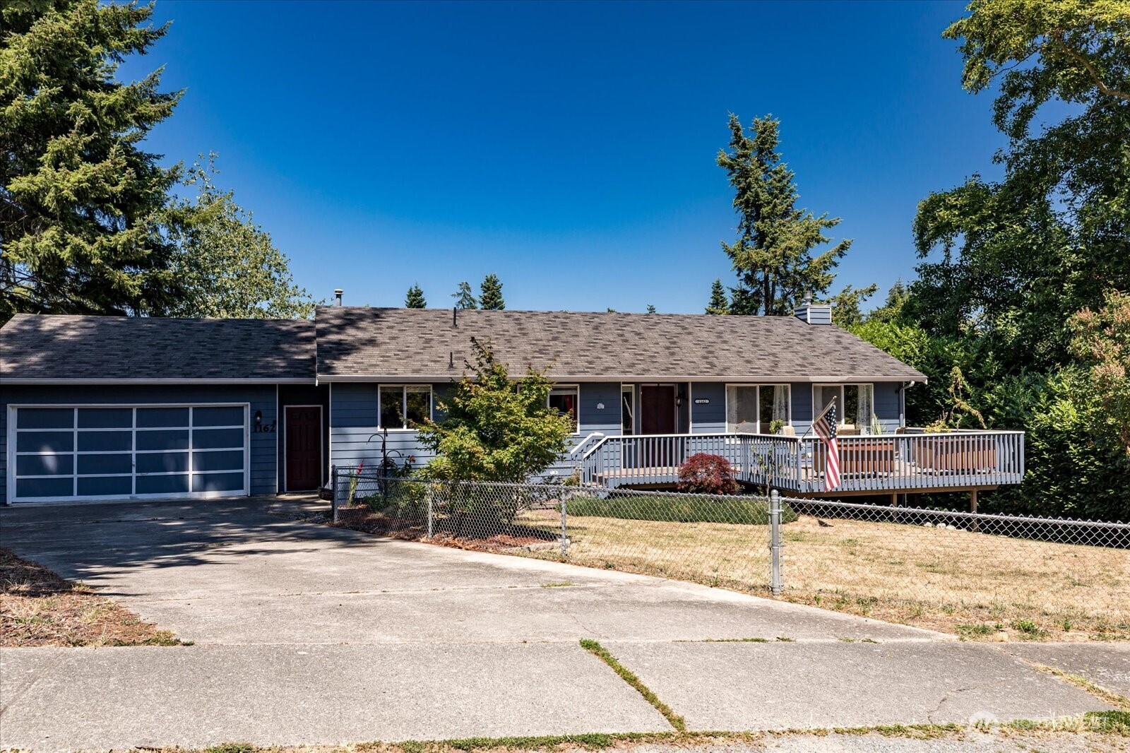 1162 SW 2nd Avenue  Oak Harbor WA 98277 photo