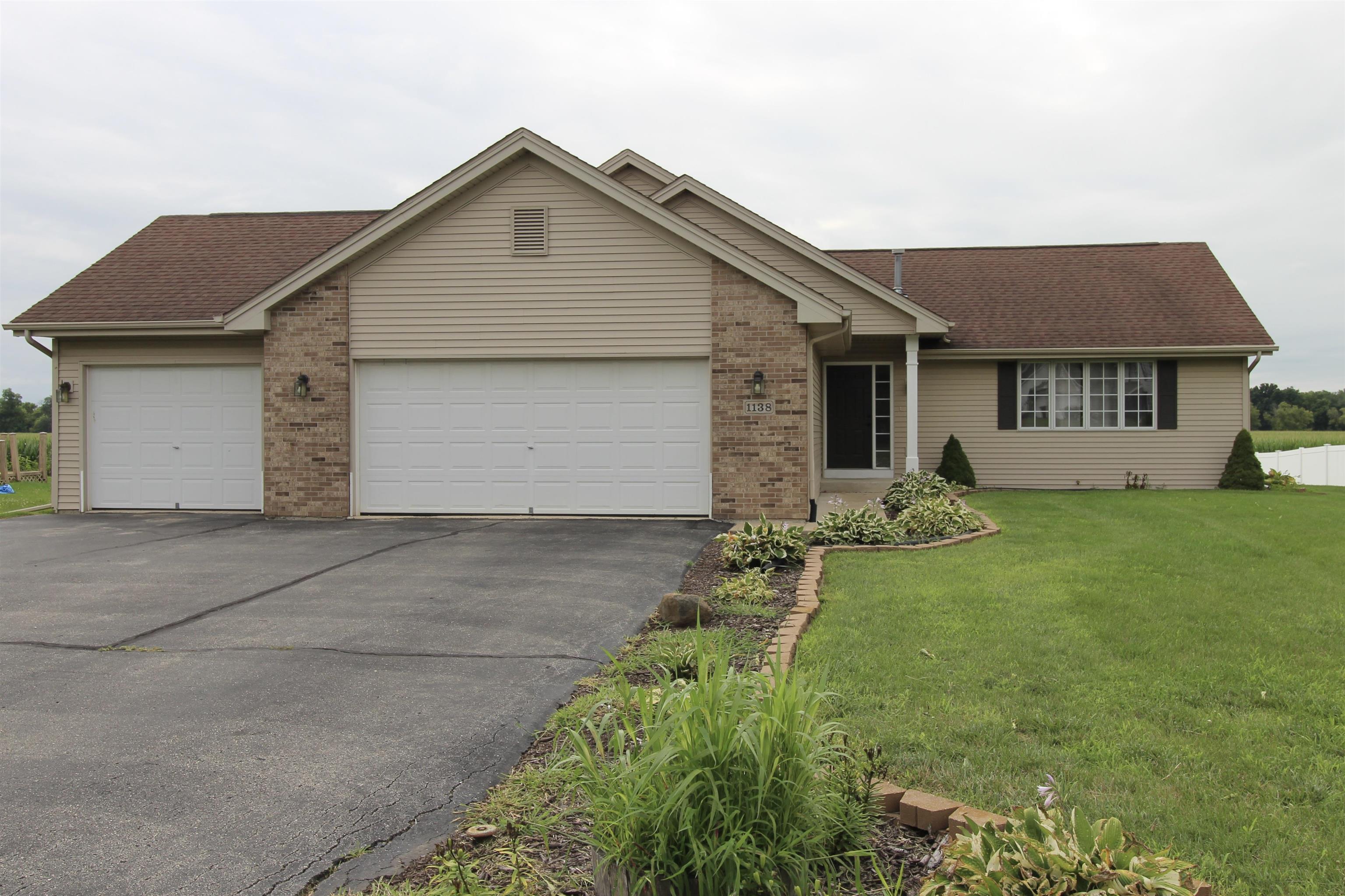 Property Photo: 1138 Shadow Wood Drive IL 61010