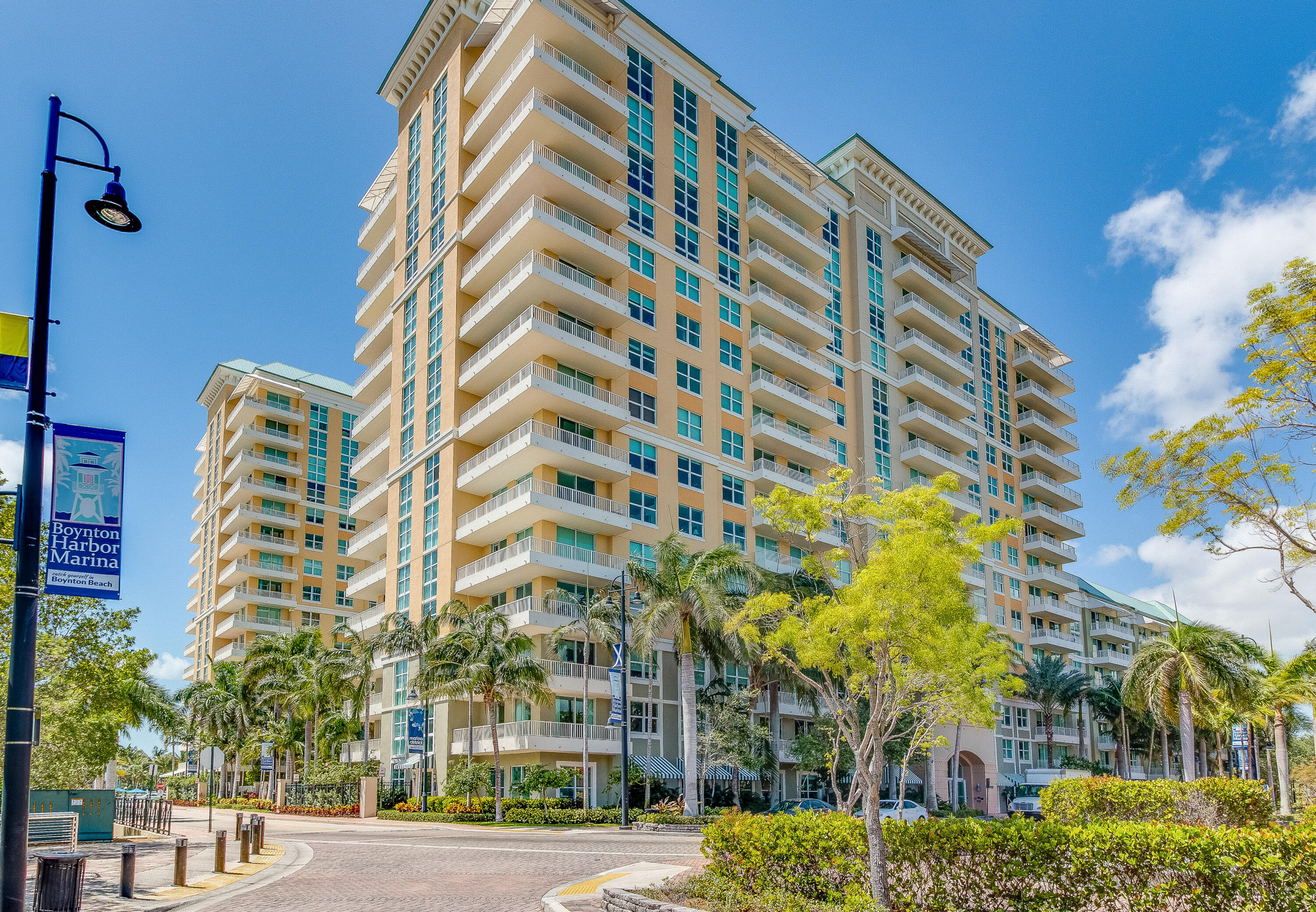 Property Photo: 700 E Boynton Beach Boulevard 1507 FL 33435