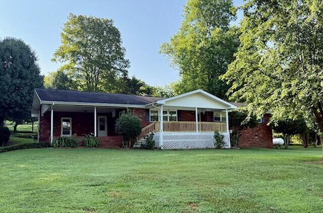 Property Photo:  188 Bates Street NE  TN 37310 