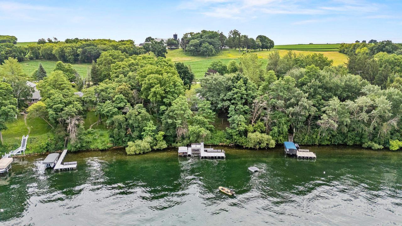 Property Photo:  L5 Oakwood Avenue  WI 54941 