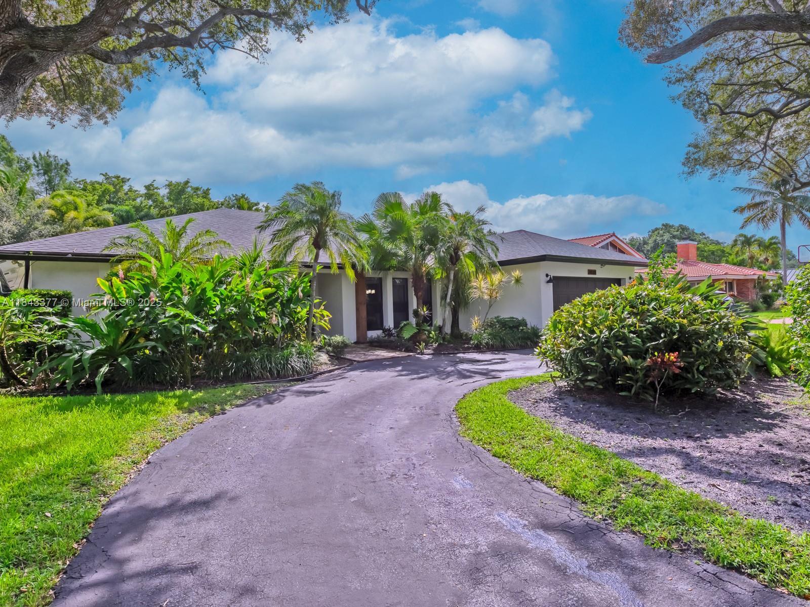 Property Photo:  1030 SW 91st Ave  FL 33324 