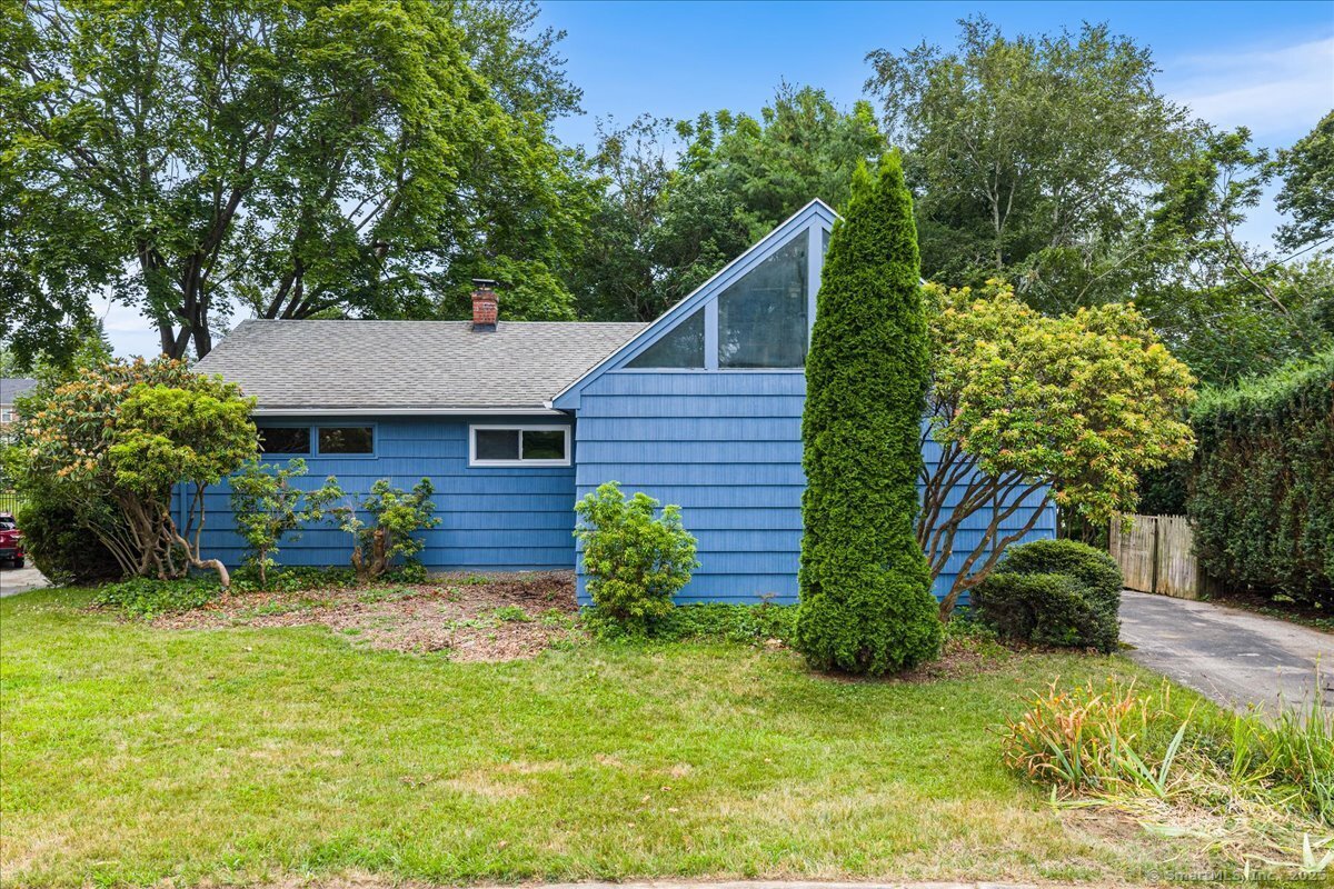 40 Glenwood Place  New London CT 06320 photo