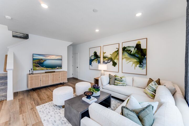 Property Photo:  24712 E Snowy Owl Loop  WA 99019 