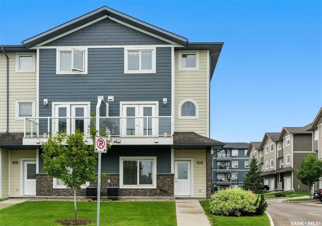 212 Willis Crescent 202  Saskatoon SK S7T 0R7 photo