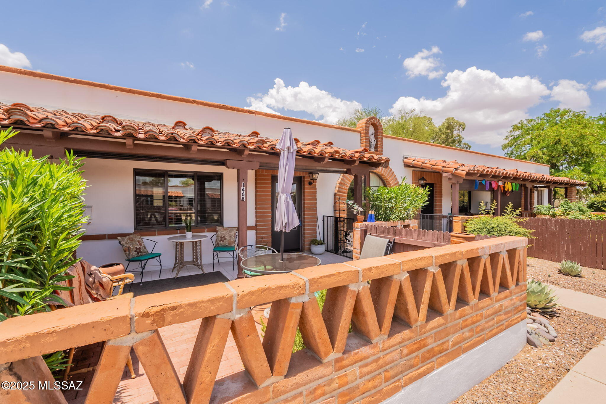 Property Photo: 146 S Paseo Quinta Apt B AZ 85614