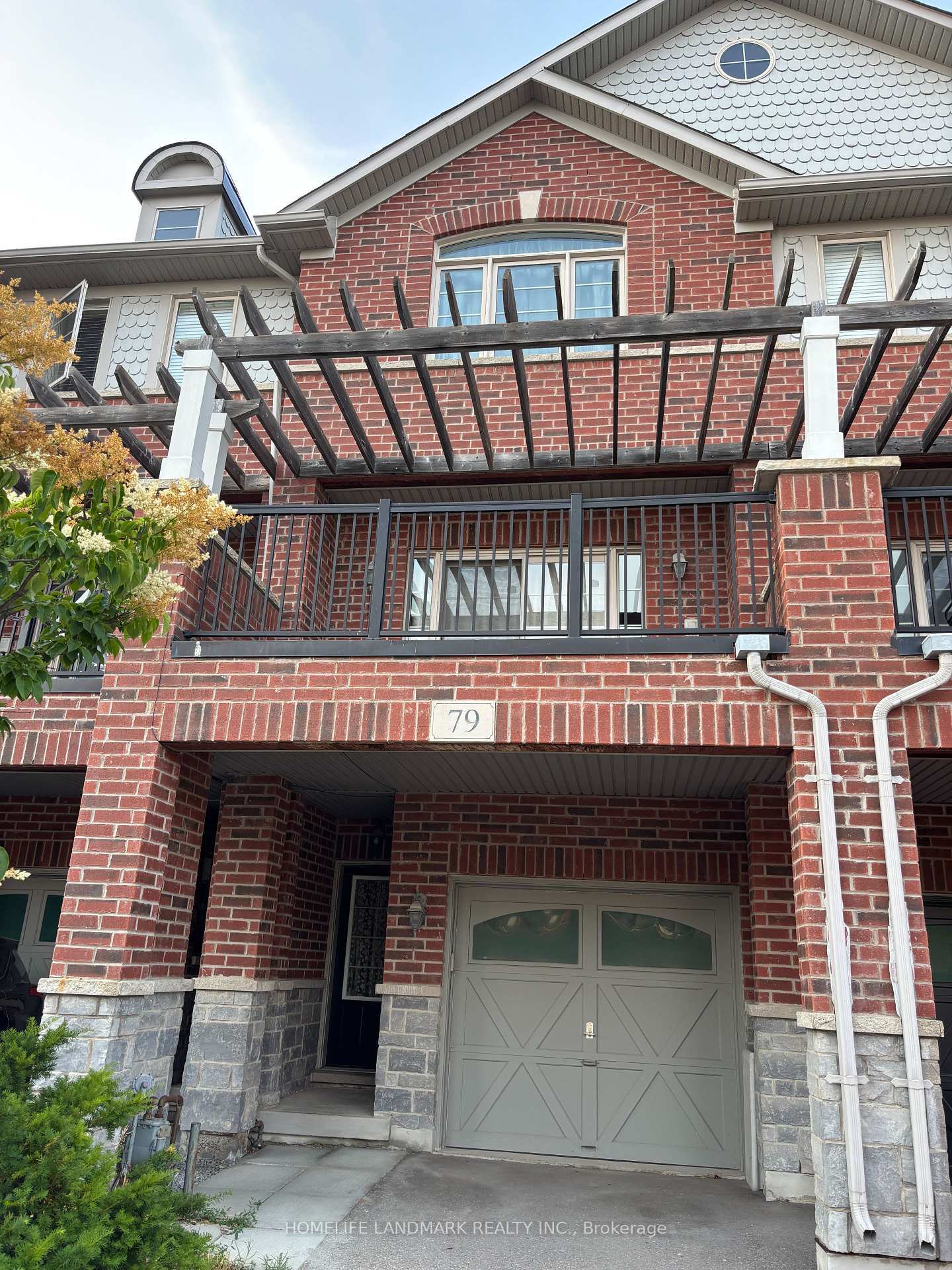 Property Photo: 79 Chokecherry Crescent ON L6E 0J2