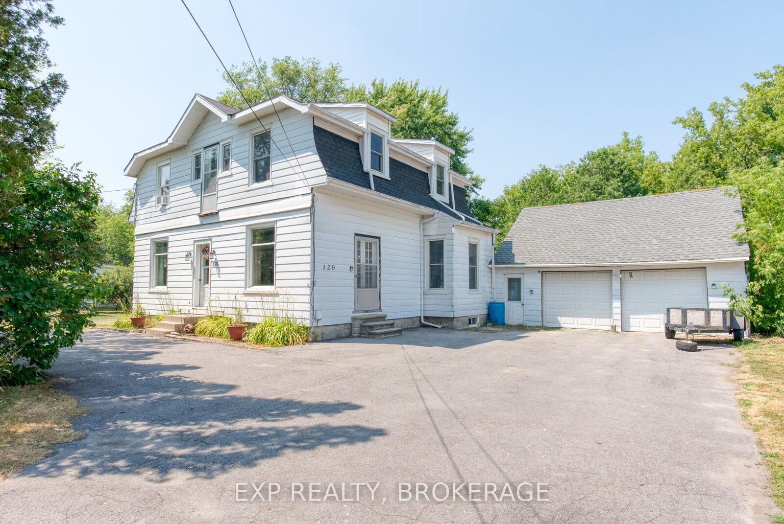 Property Photo:  129 Dundas Street  ON K0K 1X0 