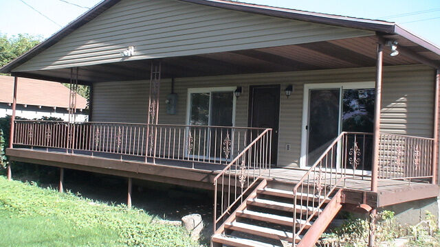 Property Photo: 255 W 100 N UT 84043