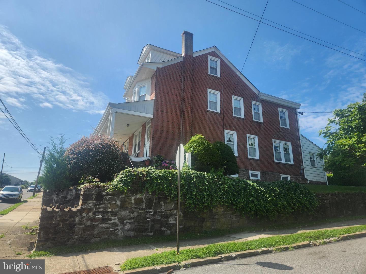 Property Photo:  500 E Rambo Street  PA 19405 