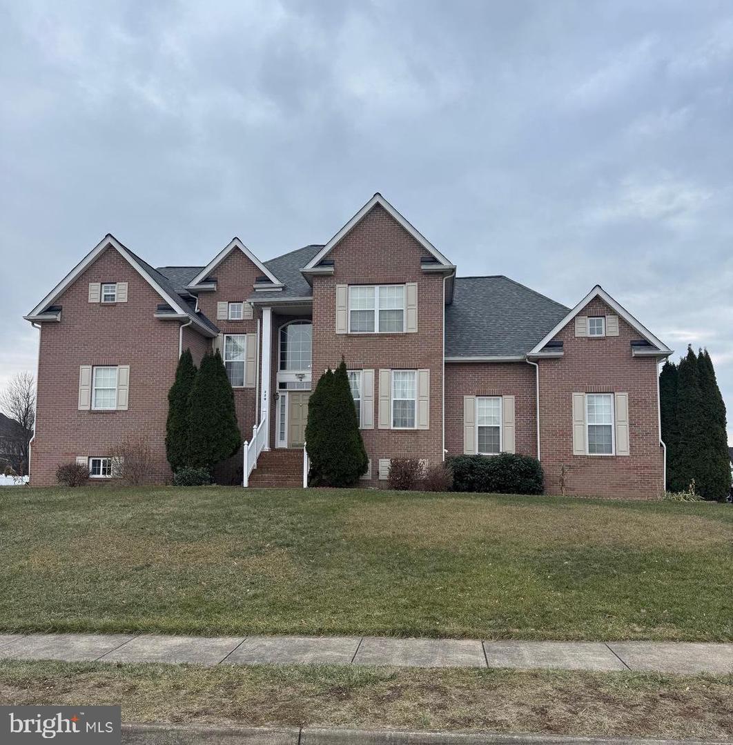 Property Photo: 220 Flanagan Drive VA 22602