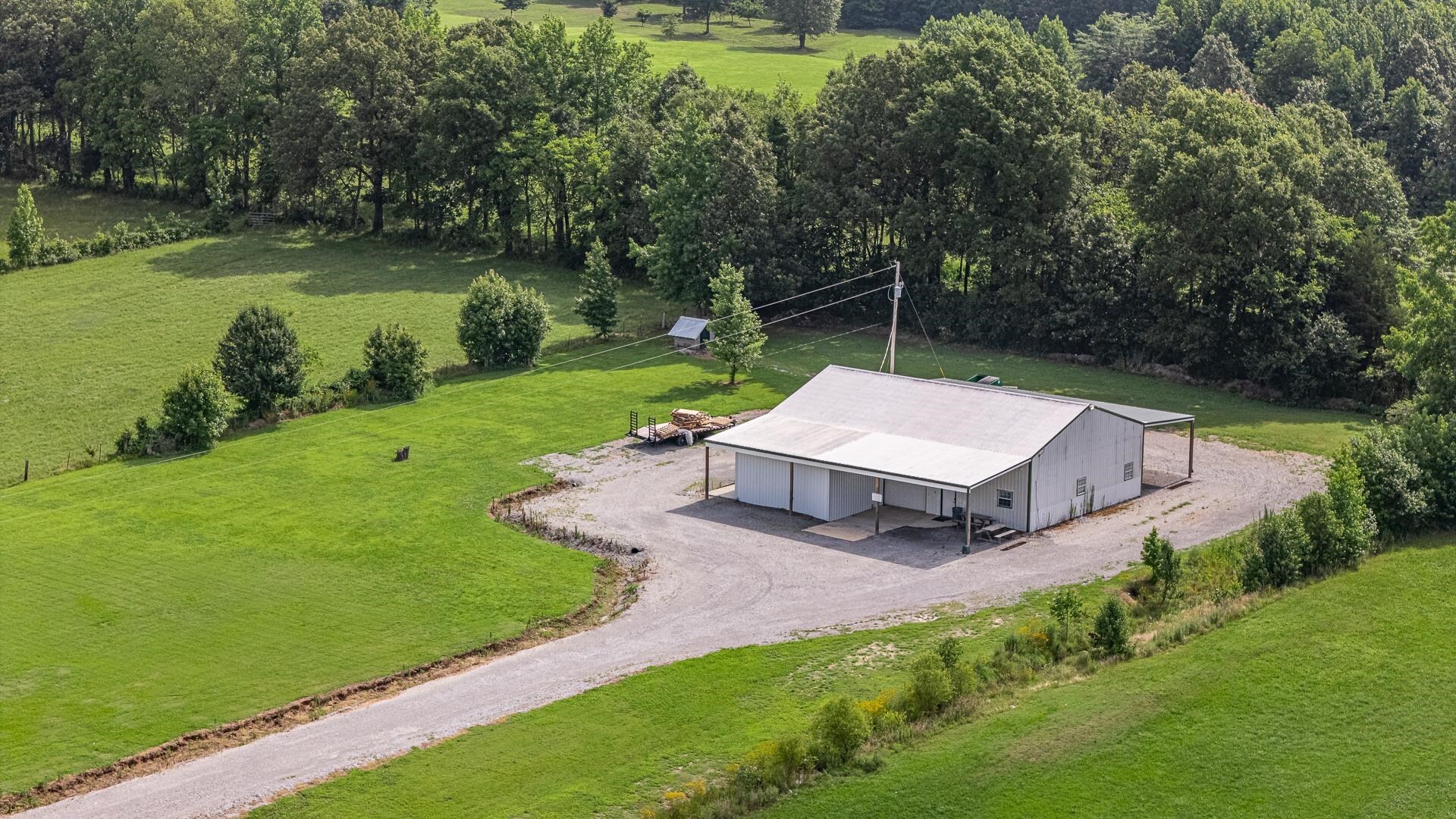 Property Photo: 316 County Road 408 AR 72404