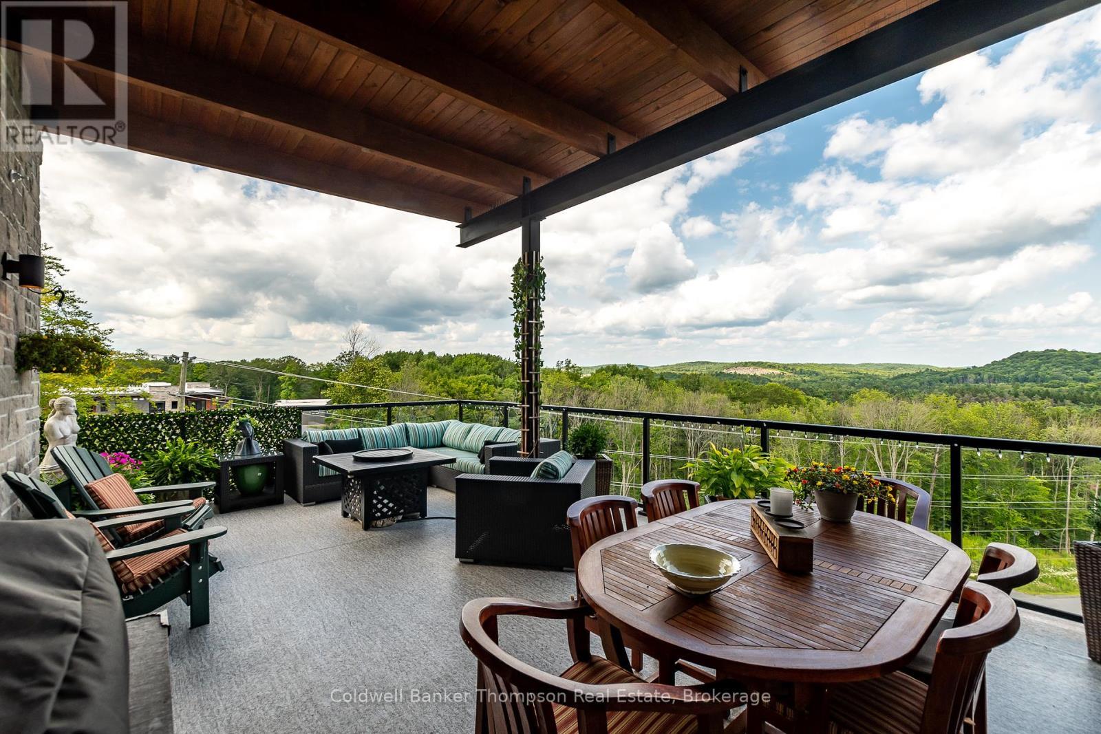 Property Photo: 18 Campus Trail 403 ON P1H 0K2