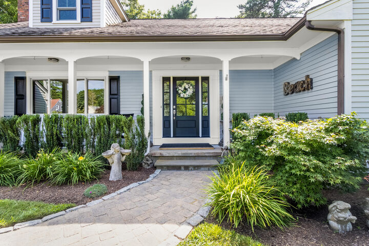 90 E Harbor Drive  East Falmouth MA 02536 photo