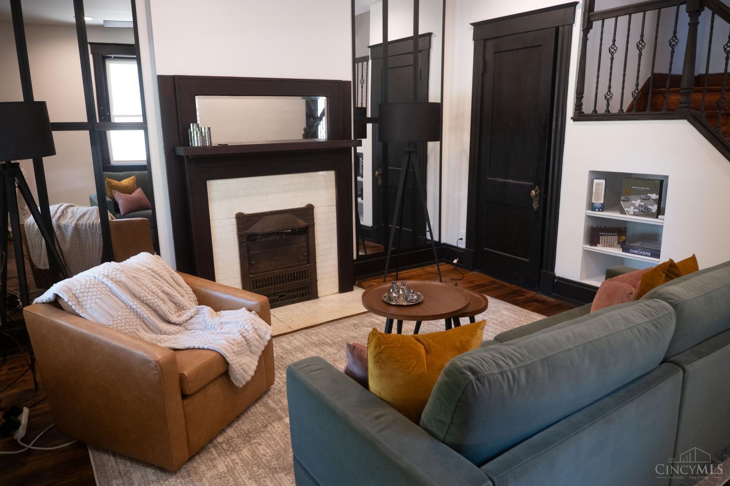 Property Photo: 1573 Pullan Avenue OH 45223