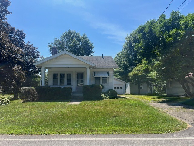 Property Photo: 2916 Colonial Avenue PA 16506