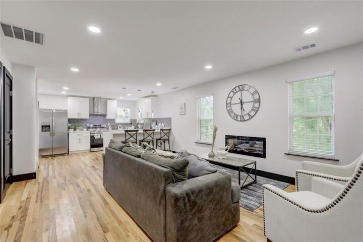 Property Photo: 4041 Blanton Avenue SW GA 30331