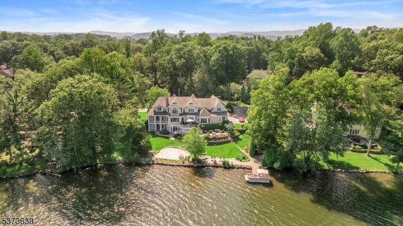 Property Photo:  1118 Pines Lake Dr  NJ 07470 