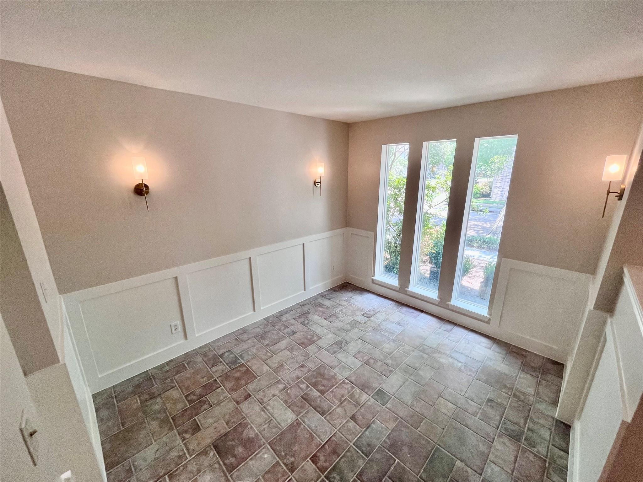 Property Photo: 4537 Acacia Street TX 77401