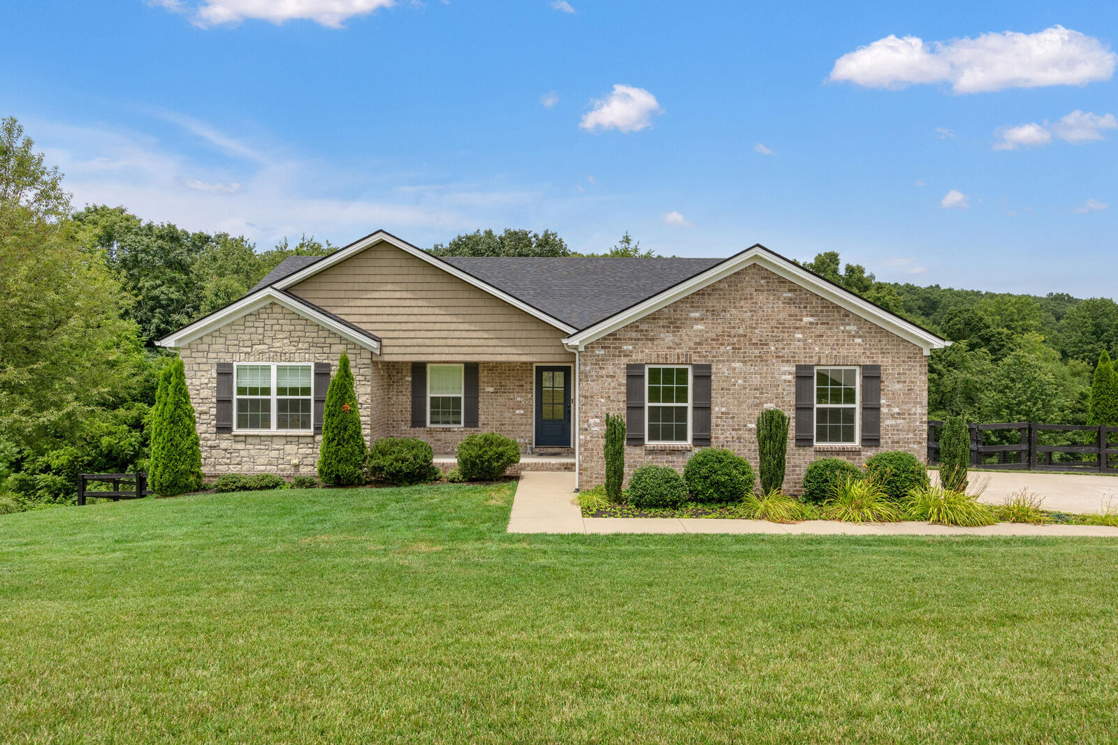 Property Photo: 185 River Run Drive KY 40444