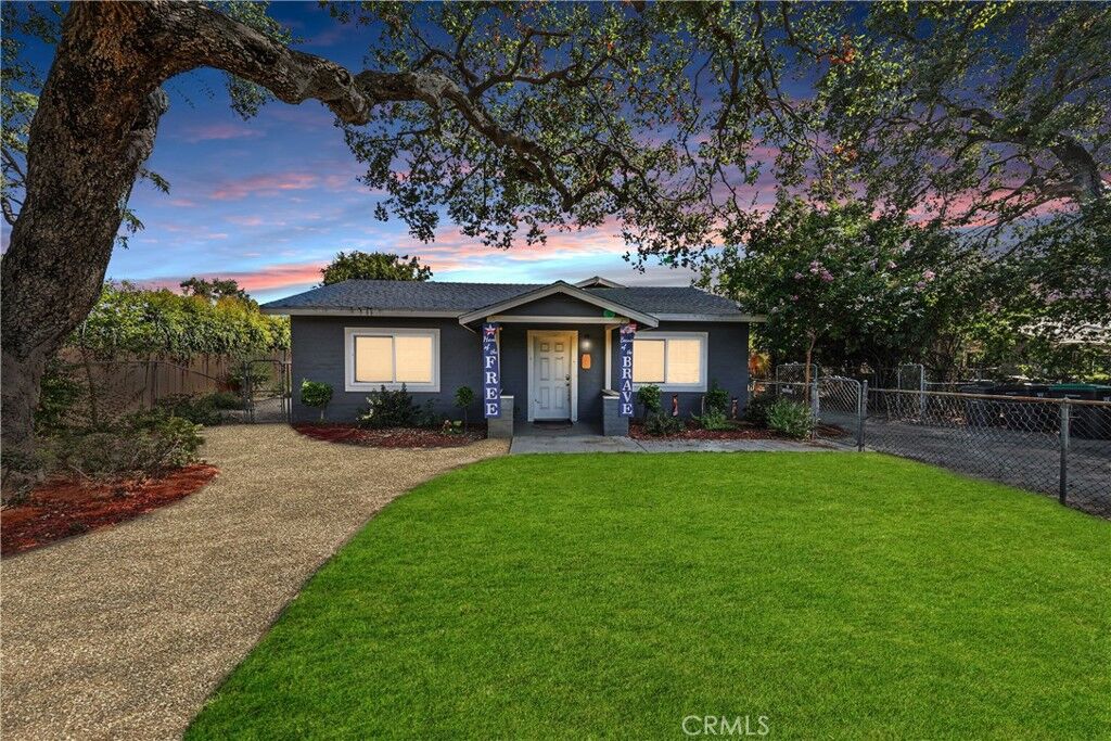 Property Photo:  624 W Allen Avenue  CA 91773 