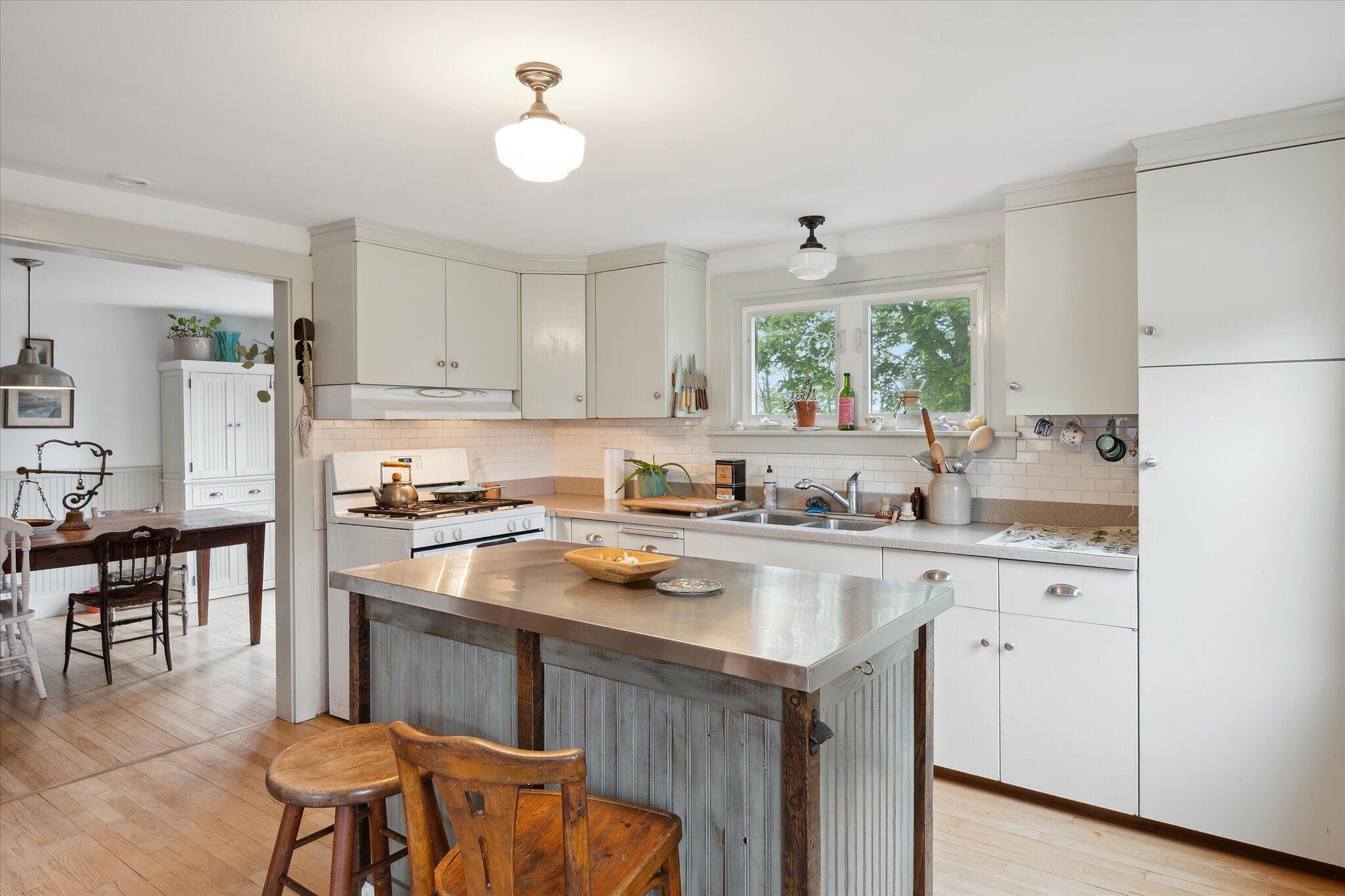 Property Photo: 10 Martin Point Road ME 04547