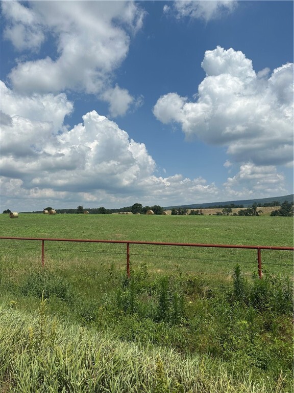 Property Photo: Pine AR 72843