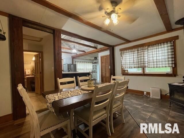 Property Photo:  1333 Main Avenue  IA 52732 