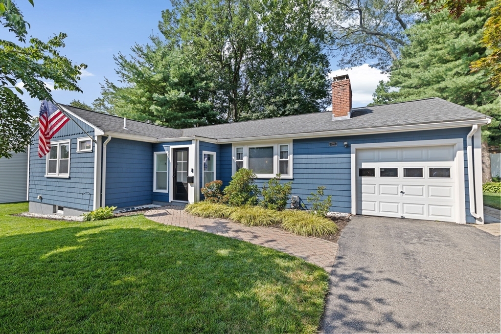 Property Photo:  122 Lockland Ave  MA 01701 