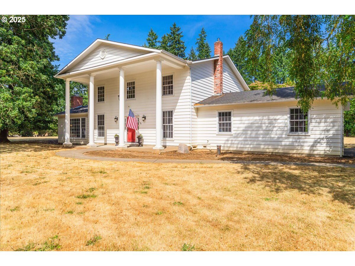 Property Photo:  5680 SW Minter Bridge Rd  OR 97123 